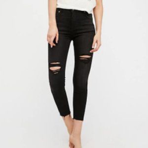 Free People black skinny jeans black distressed 26